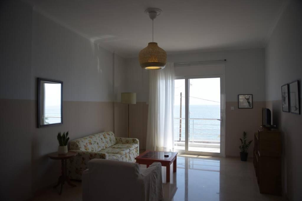 Room With A View Kiáton المظهر الخارجي الصورة